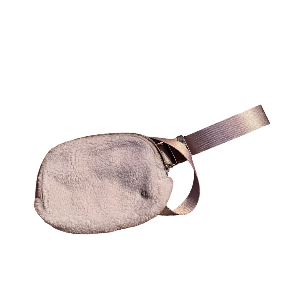 Lululemon Everywhere Belt Bag 1L *FLEECE*